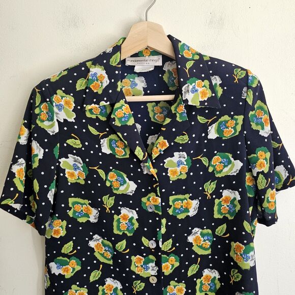 Vintage Women’s M Fundamental Things Petites Button-Down Shirt Made in Canada - Picture 2 of 9